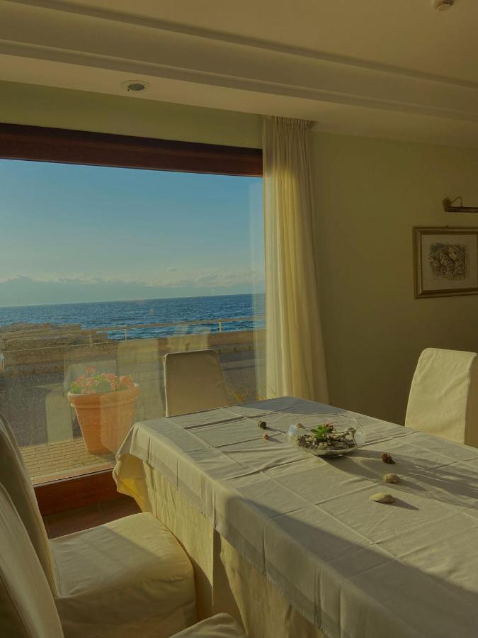 Hotel La Lampara Reggio di Calabria Ngoại thất bức ảnh