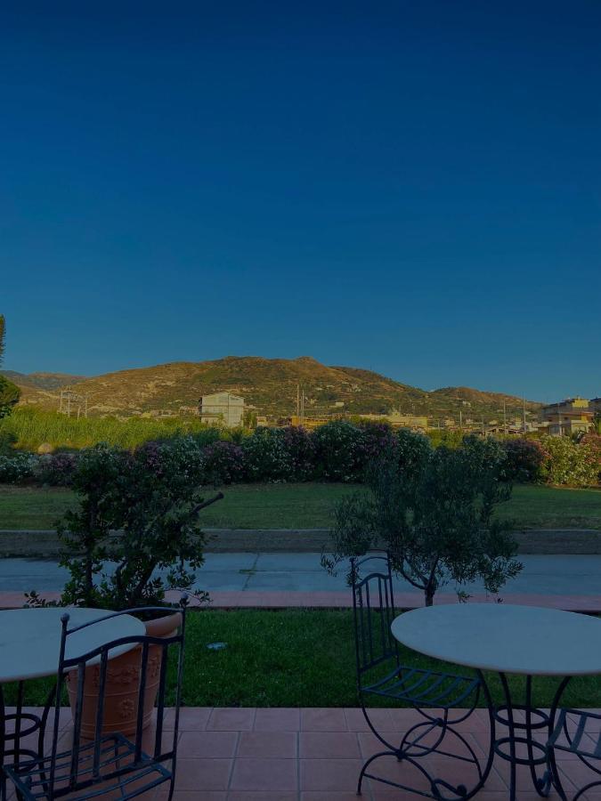 Hotel La Lampara Reggio di Calabria Ngoại thất bức ảnh