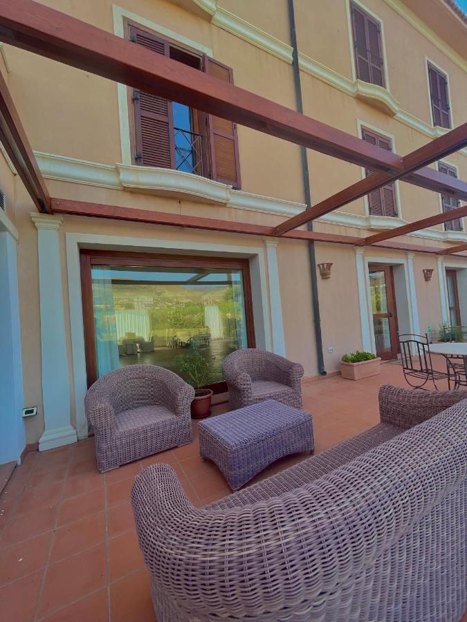 Hotel La Lampara Reggio di Calabria Ngoại thất bức ảnh