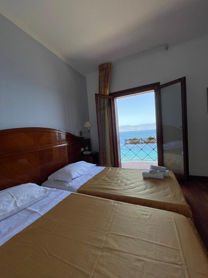 Hotel La Lampara Reggio di Calabria Ngoại thất bức ảnh