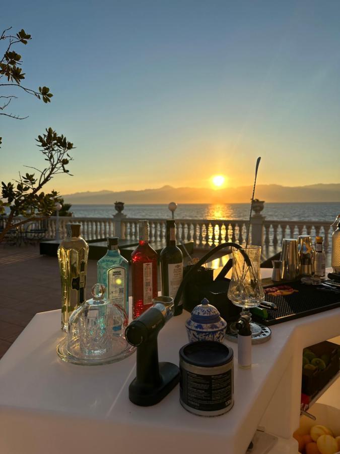 Hotel La Lampara Reggio di Calabria Ngoại thất bức ảnh