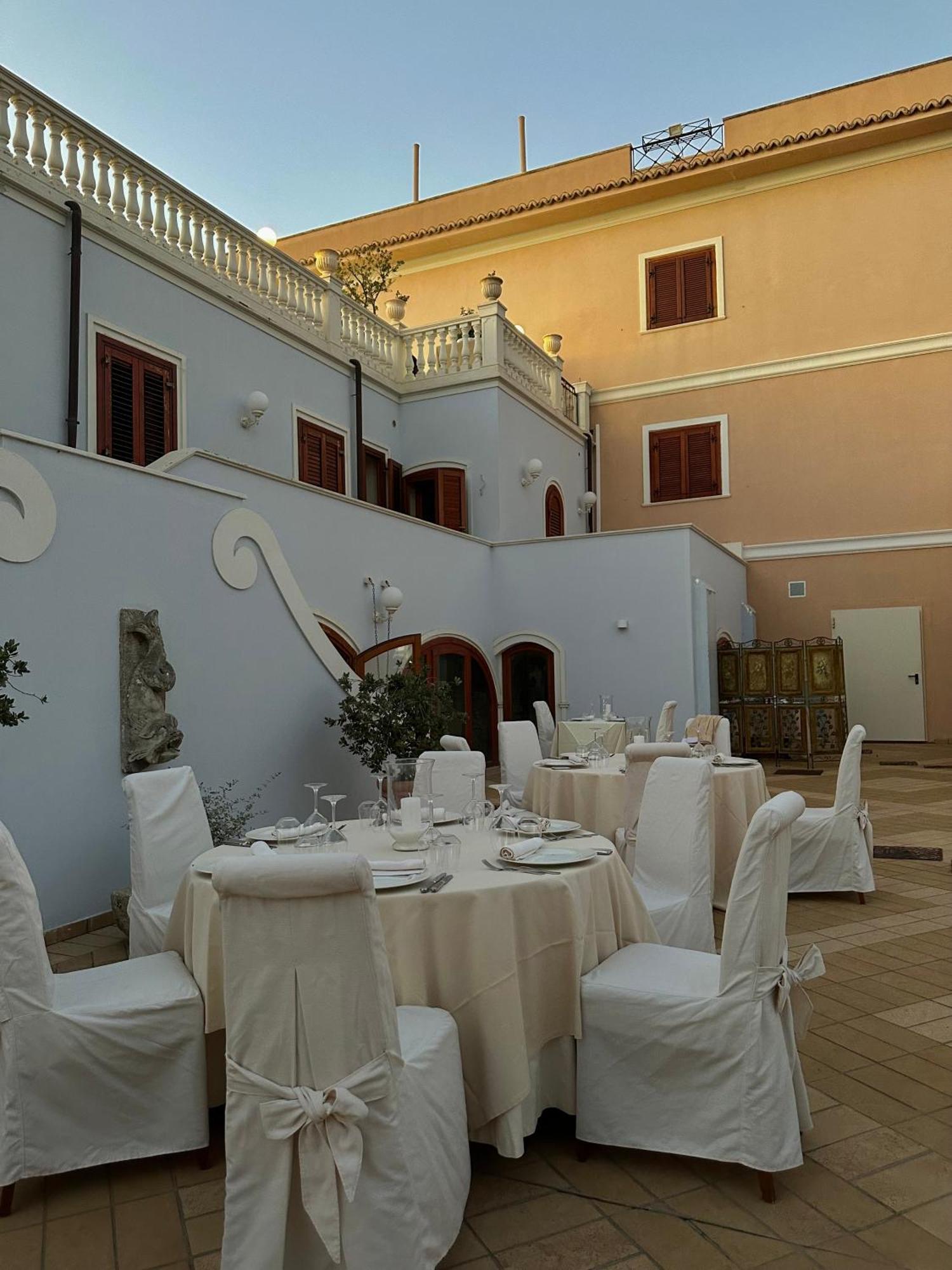 Hotel La Lampara Reggio di Calabria Ngoại thất bức ảnh